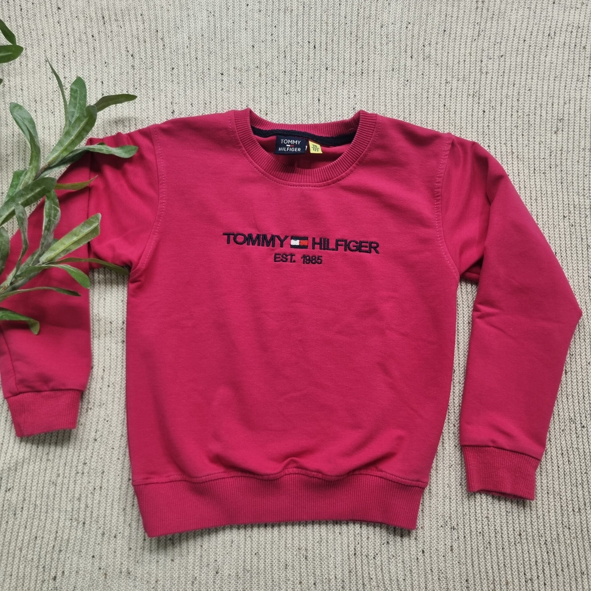 Tommy Hilfiger trui maat 116/122