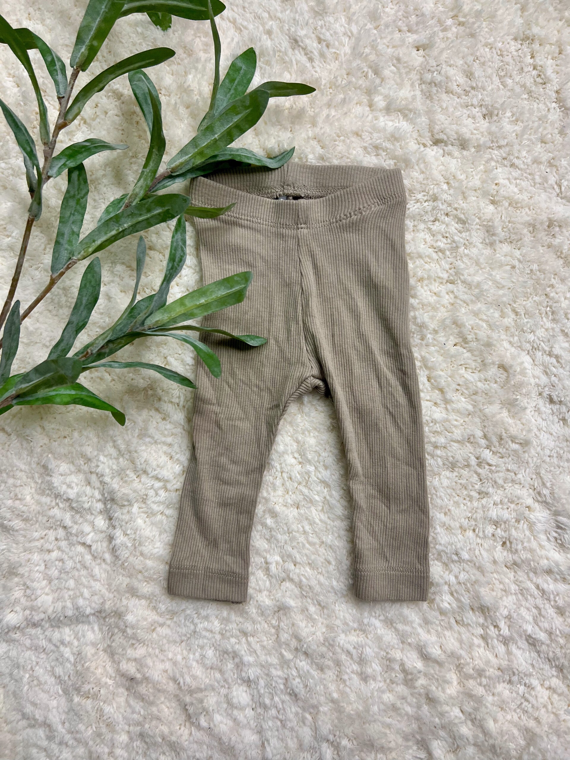 Name it broekje maat 56