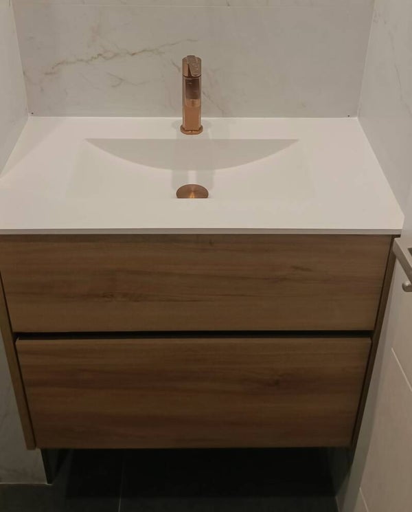 Instalación de mueble de baño