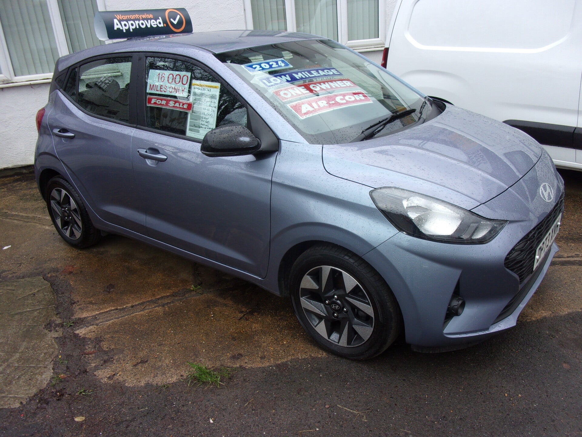 2024 Hyundia i10 Avvance 5 door HatckBack  only 16,000 miles