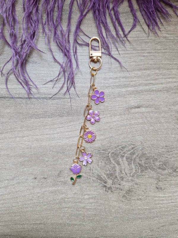 Porte-clés breloque fleur violette,