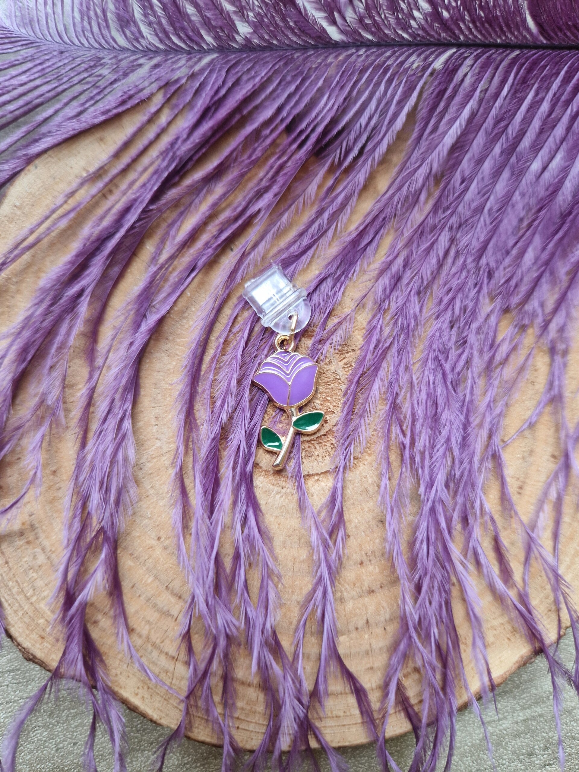 Bouchon anti-poussière fleur violette,