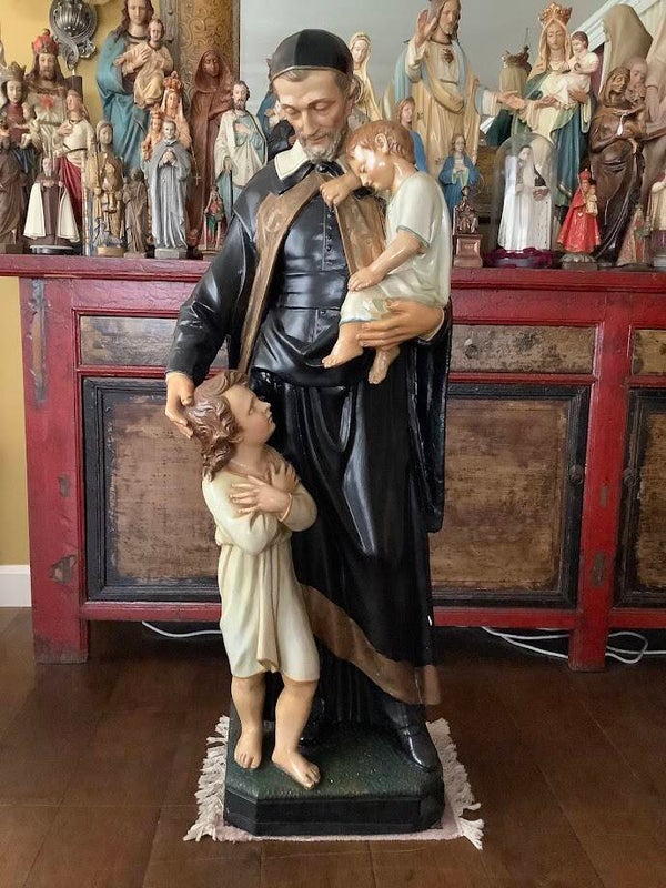 Prachtig en uniek kloosterbeeld – St. Vincentius a Paulo (jaren ’20/’30)