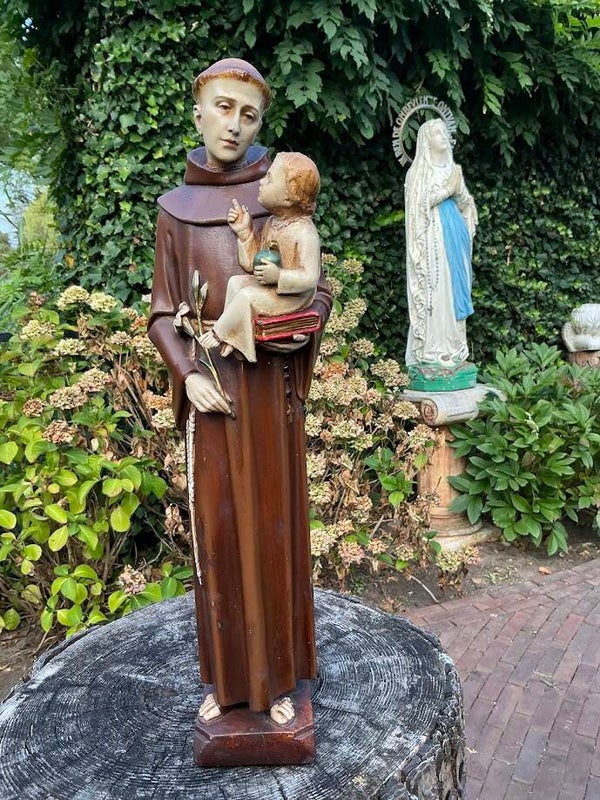 Mooi heiligenbeeld St Anthonius met kindje