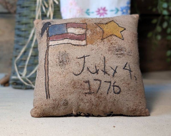 Primitive 4-Inch Patriotic Flag Mini Pillow for Home Decor