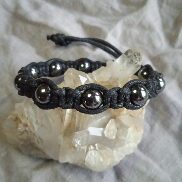 Bracelet Hématite ref HMT052025-01 perles rondes 8 mm