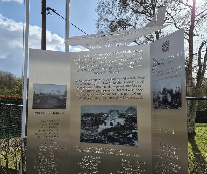 Herdenkingsplaat vliegtuigcrash in Berg op 15 februari 1961