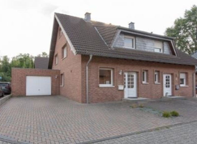 Verkauft durch Klaus Müller Immobilien: Einfamilienhaus in Bedburg