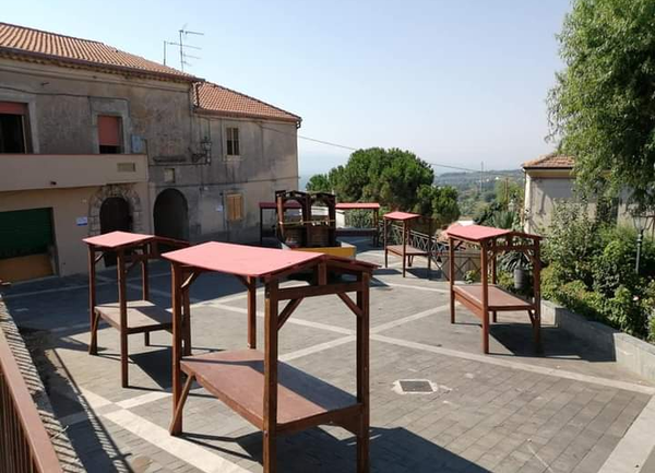 Banchetto espositore
