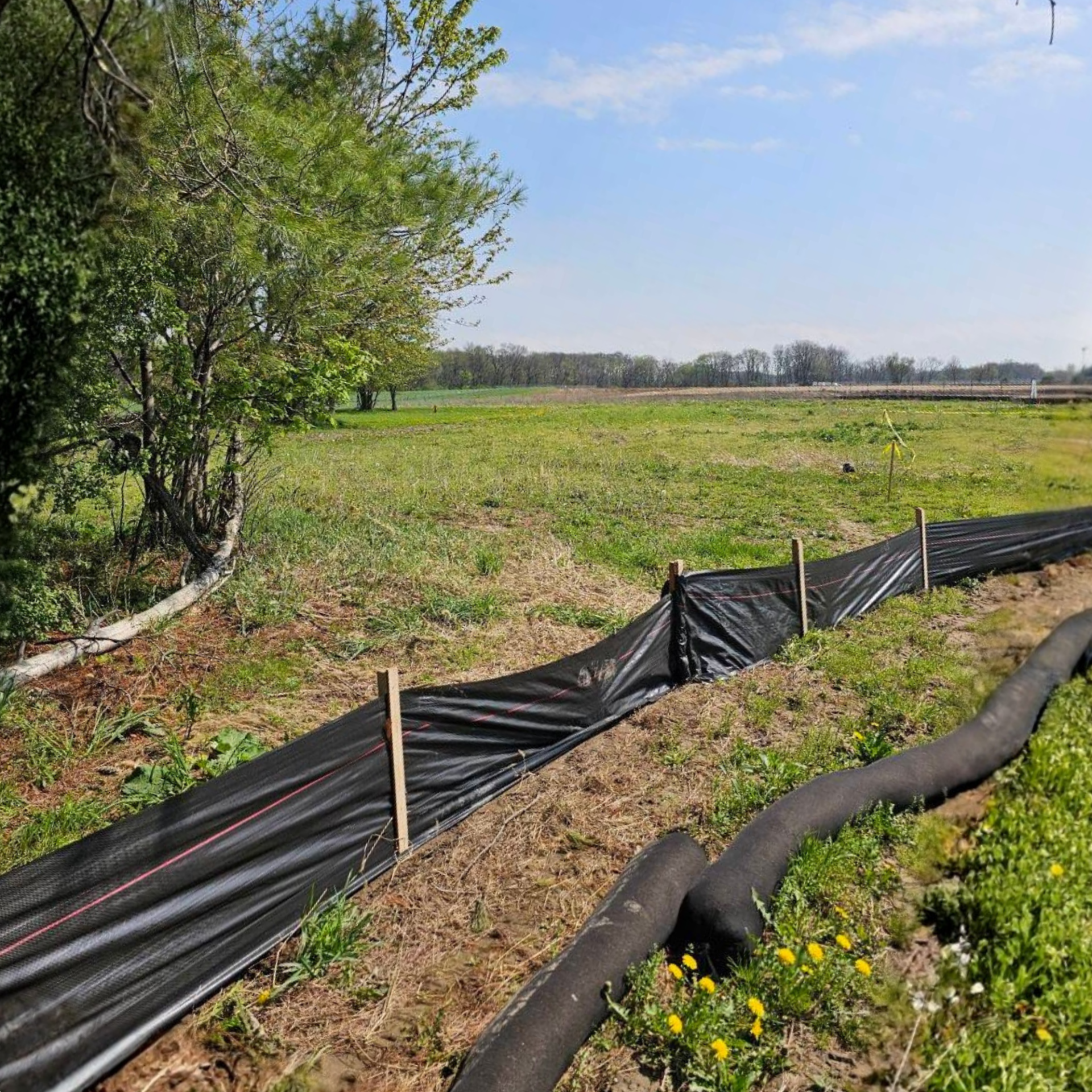 Silt Fence with Siltworm