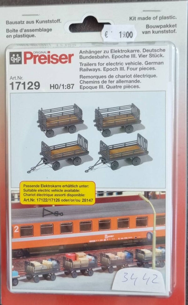 Preiser 17129 - Perron aanhangwagen voor achter elektrokar