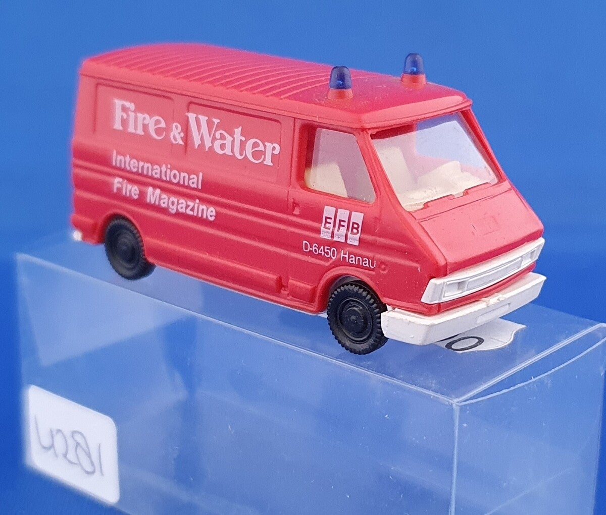 Praline - Fiat 242 EFB Hanau (4281)