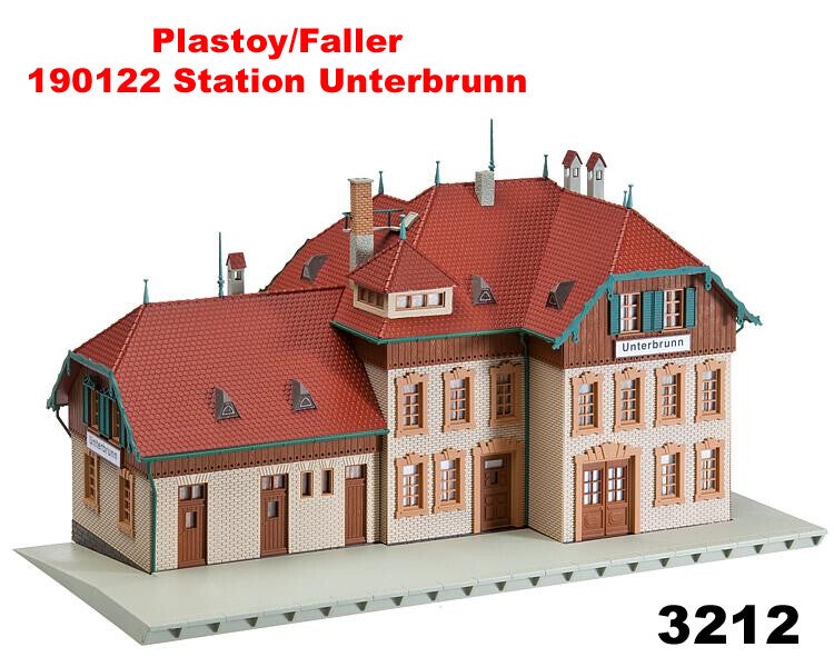 Plastoy/Faller 190122 - Station Unterbrunn