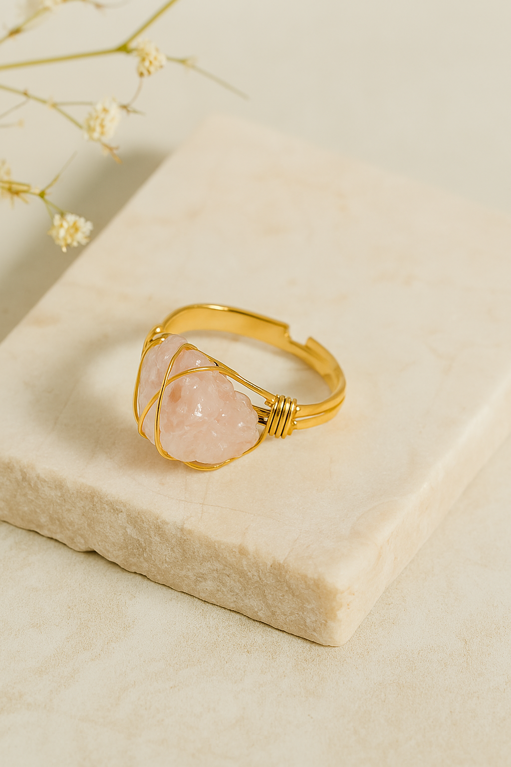 Lova      (Quartz Rose)