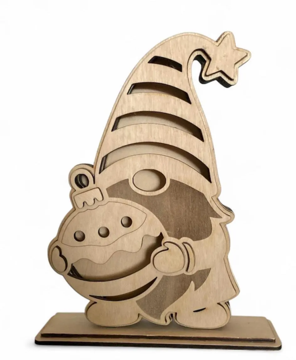 Datei Wichtel mit Kugel