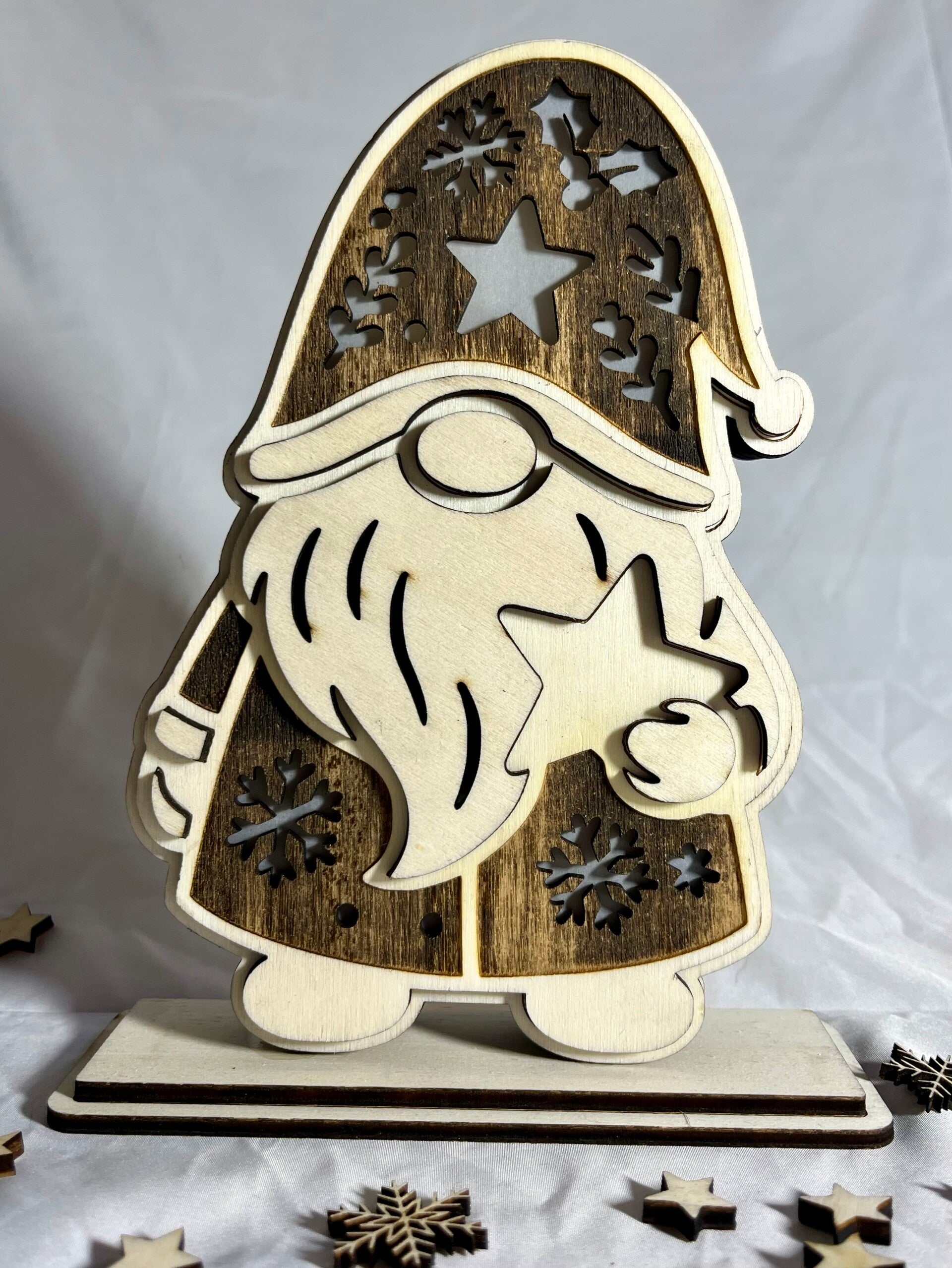 Datei Wichtel mit Stern 2