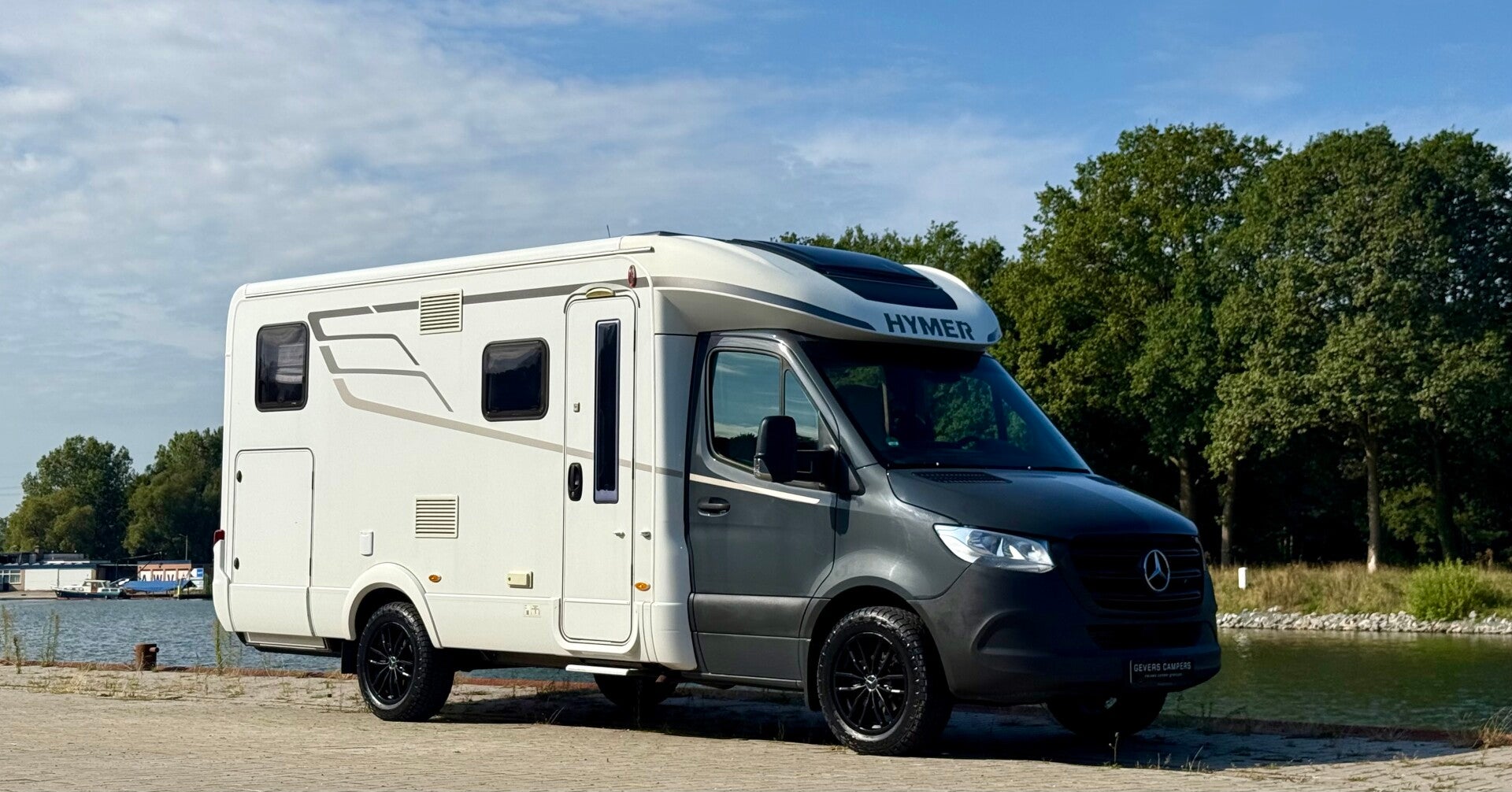 Hymer BMC-T 580 Mercedes automaat 177 pk met enkele bedden