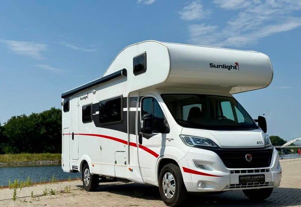 Sunlight A72 zeer nette familiecamper alkoof, 6 persoons