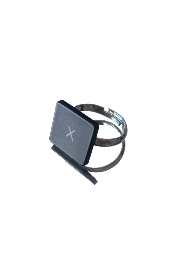 X Ring | Melissa Geldof