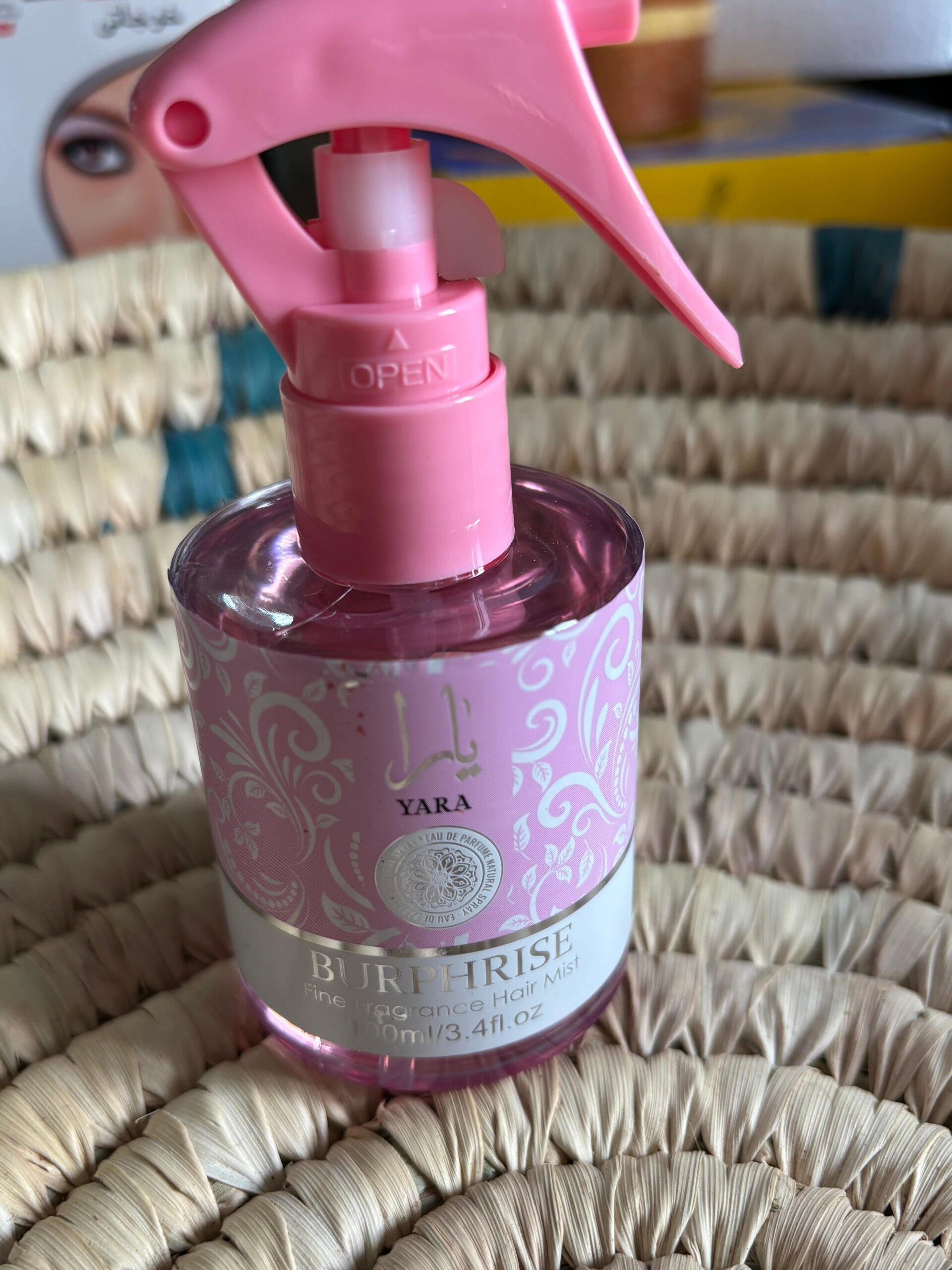 Profumo portatile per capelli Yara