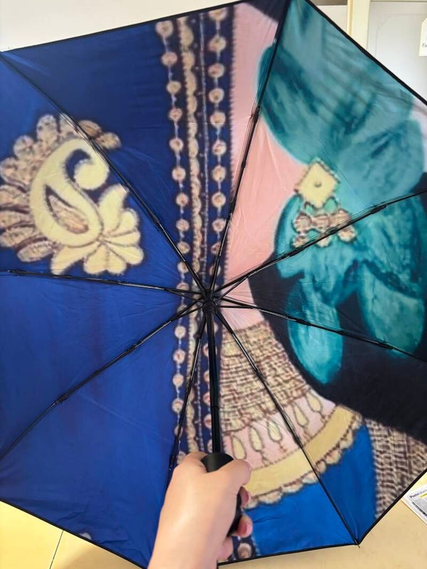 Novità ombrello ☂️ bambolina araba blu porta fortuna