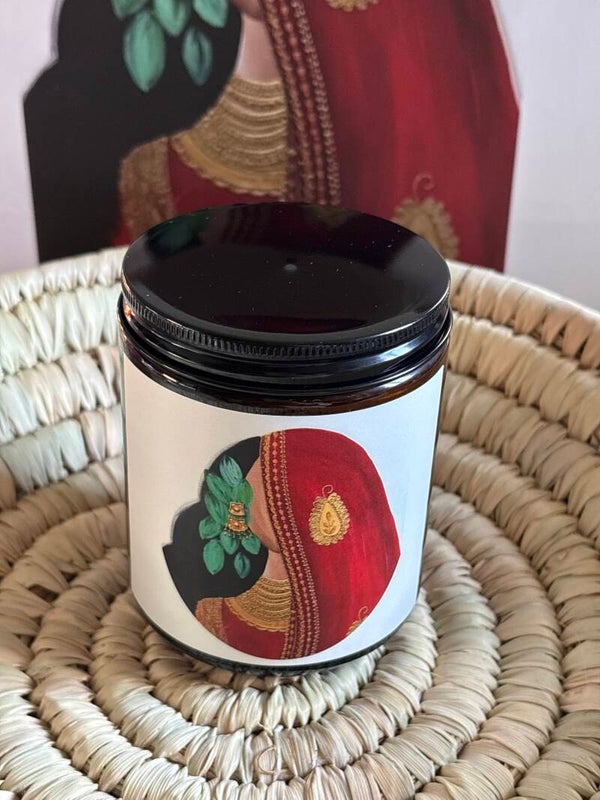 Candela bambola araba profumazione Dubai