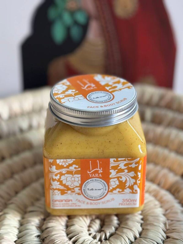 Scrub viso e corpo Yara