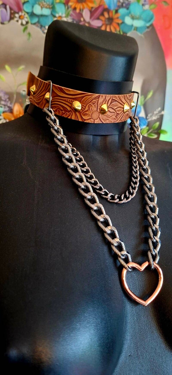 💛 Golden Bloom Choker