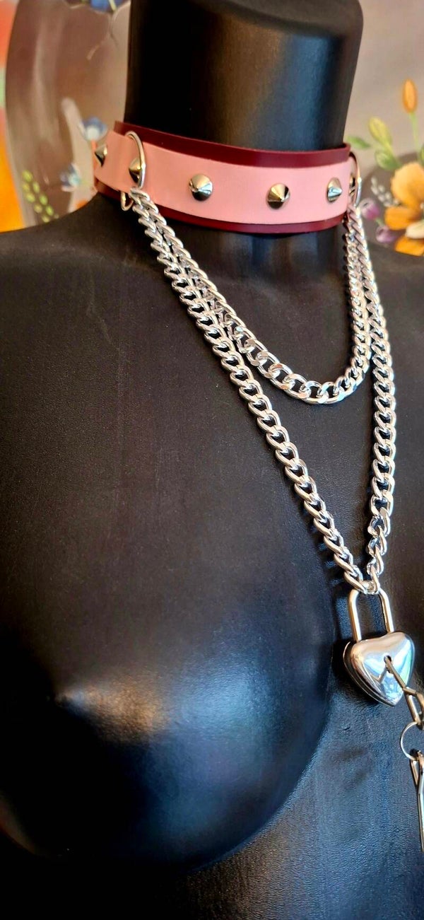 🩷 Blush Lock Choker