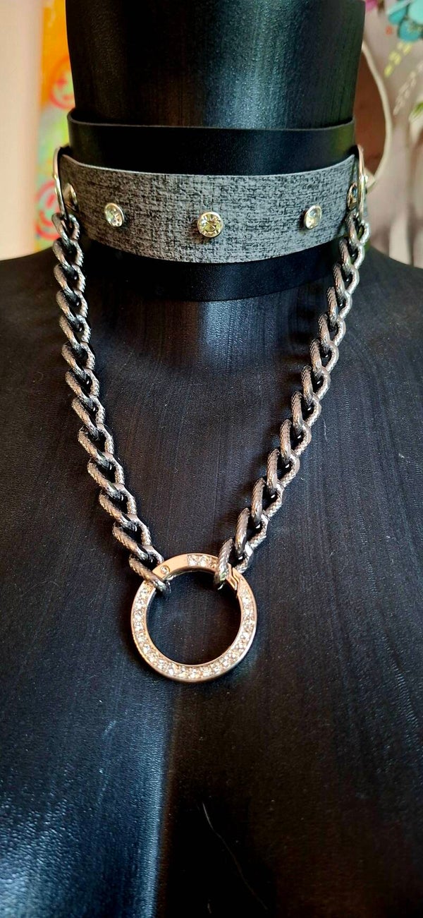 🩶 Crystal Echo Choker