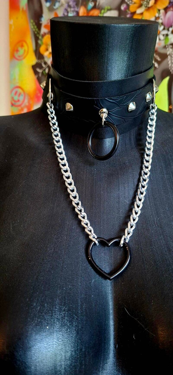 🖤 Midnight Heart Choker