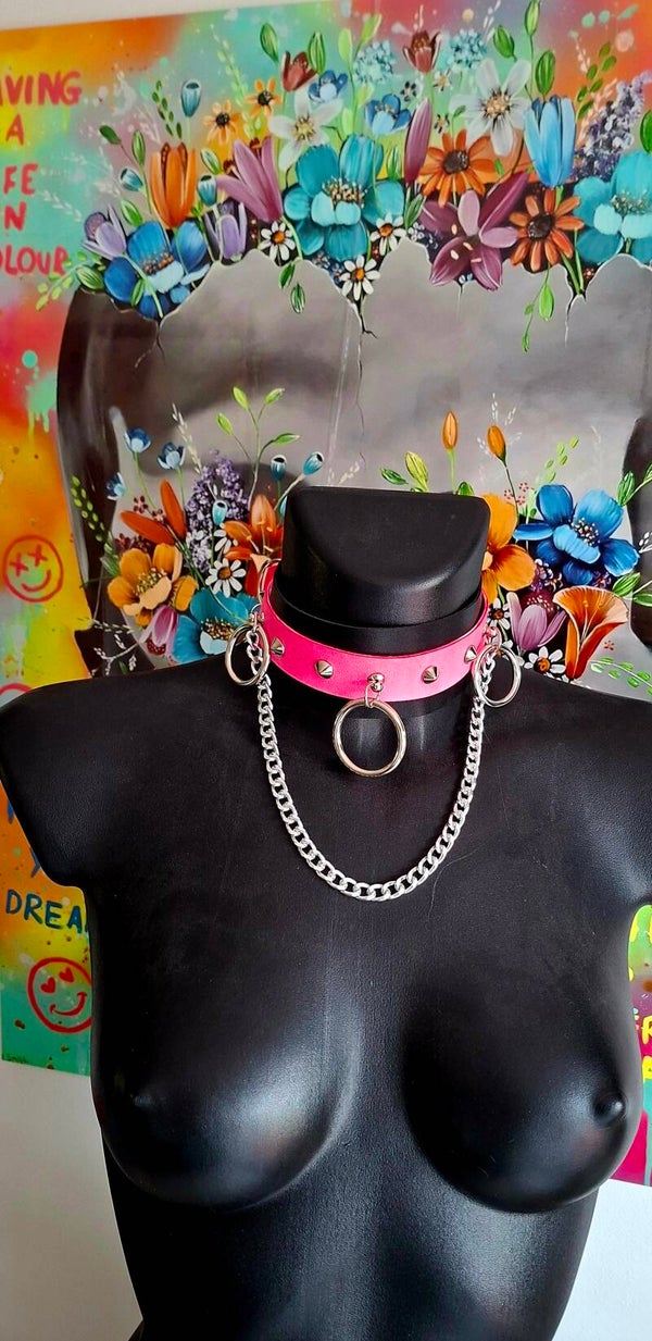 🩷 Triple trouble Choker