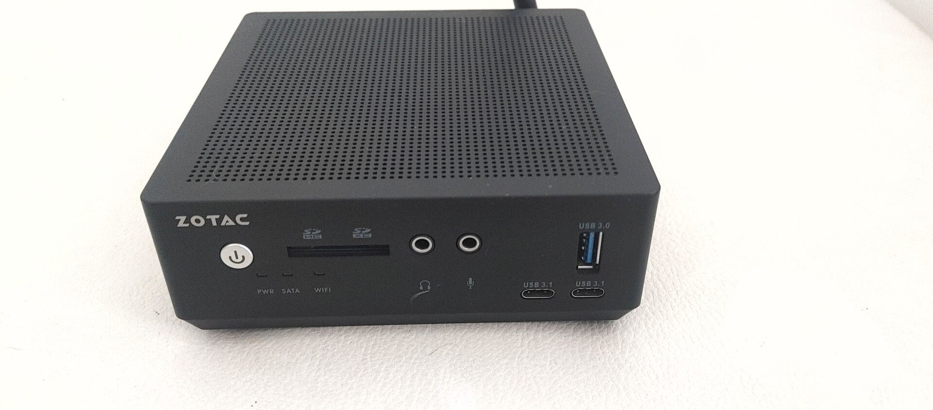 Mini PC ZOTAC -MI620NANO 4 GB SSD 128 GB