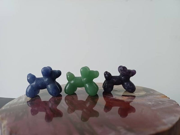 Lepidoliet carving (ballon hondje)