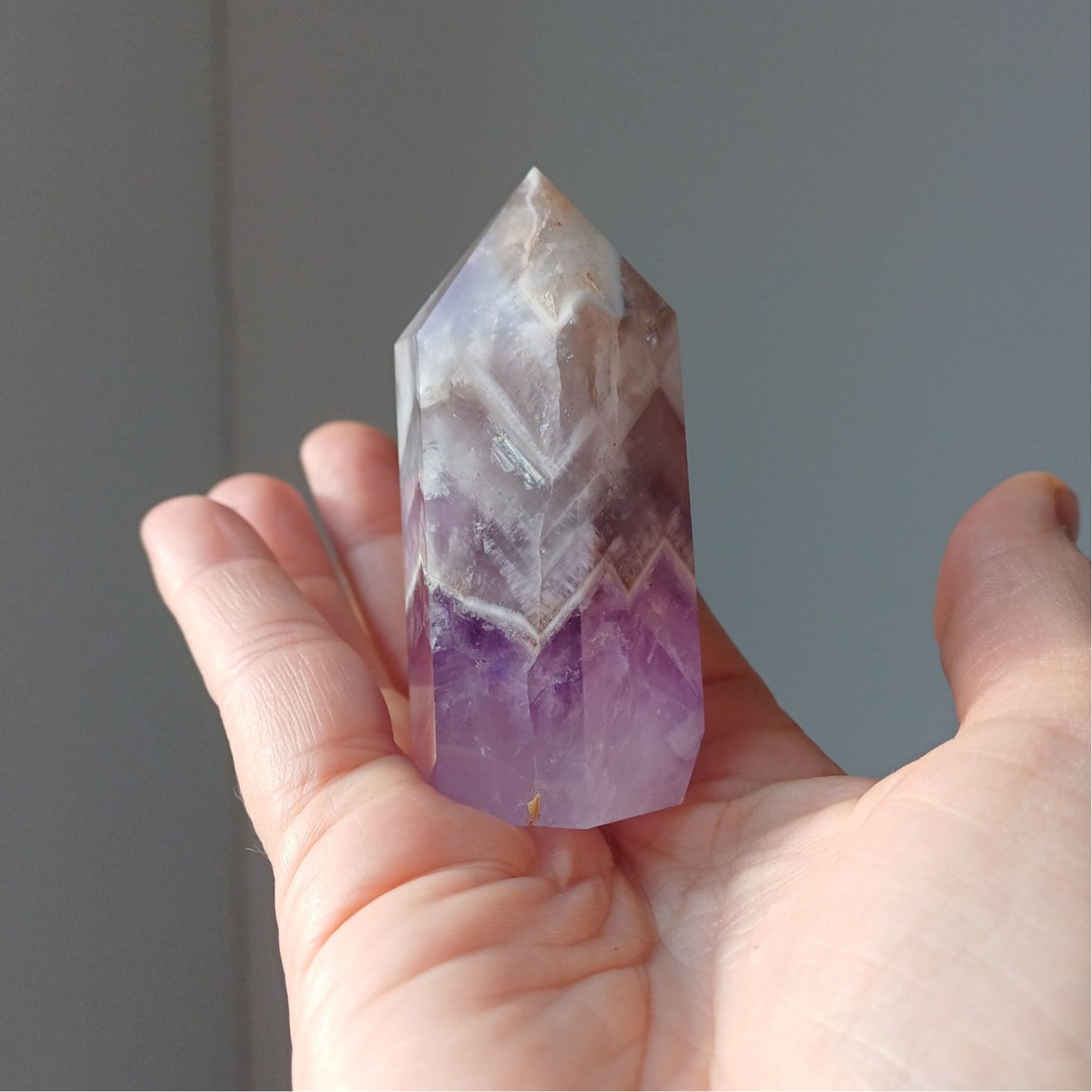 Chevron amethist toren