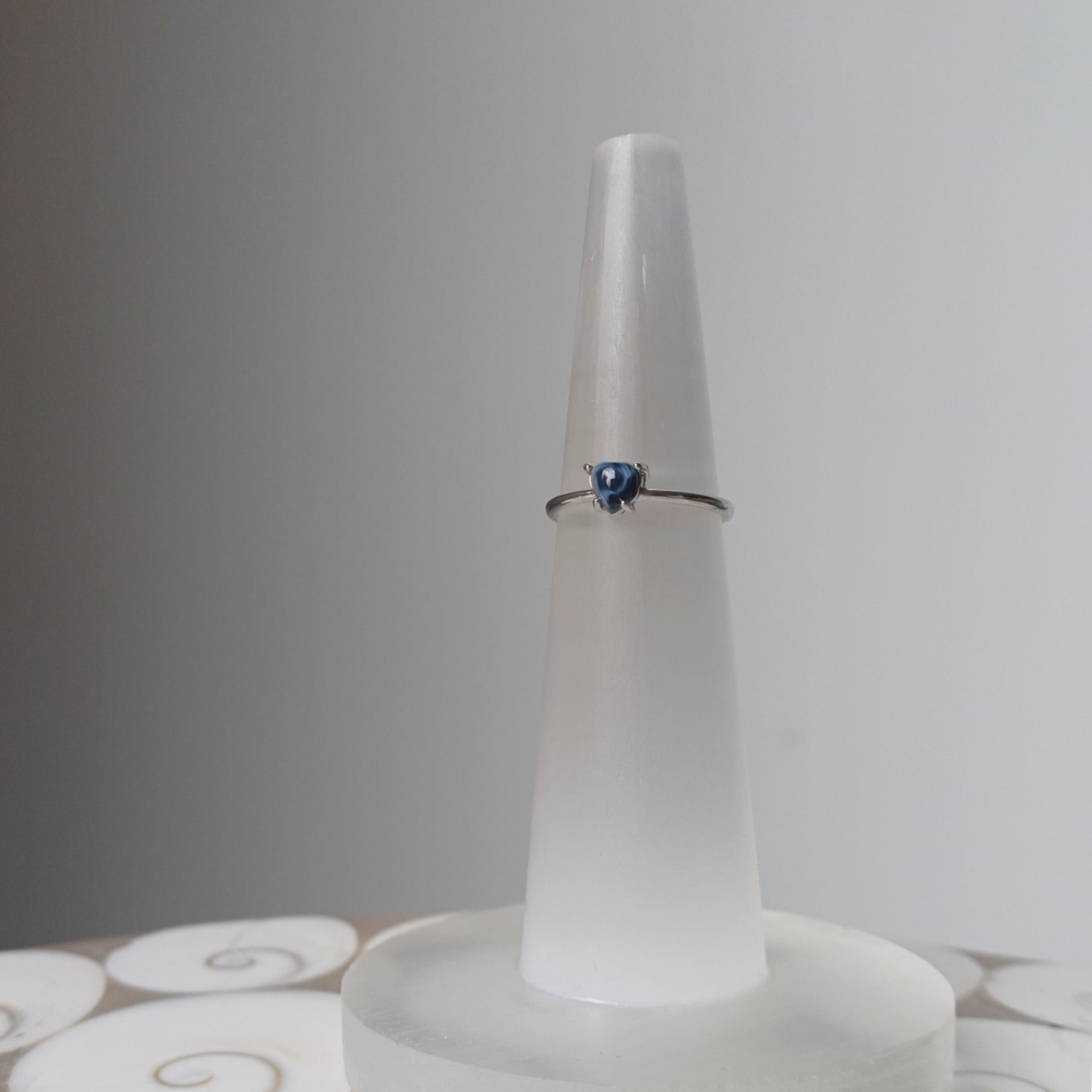 Zilveren (s925) Pietersiet hart ring