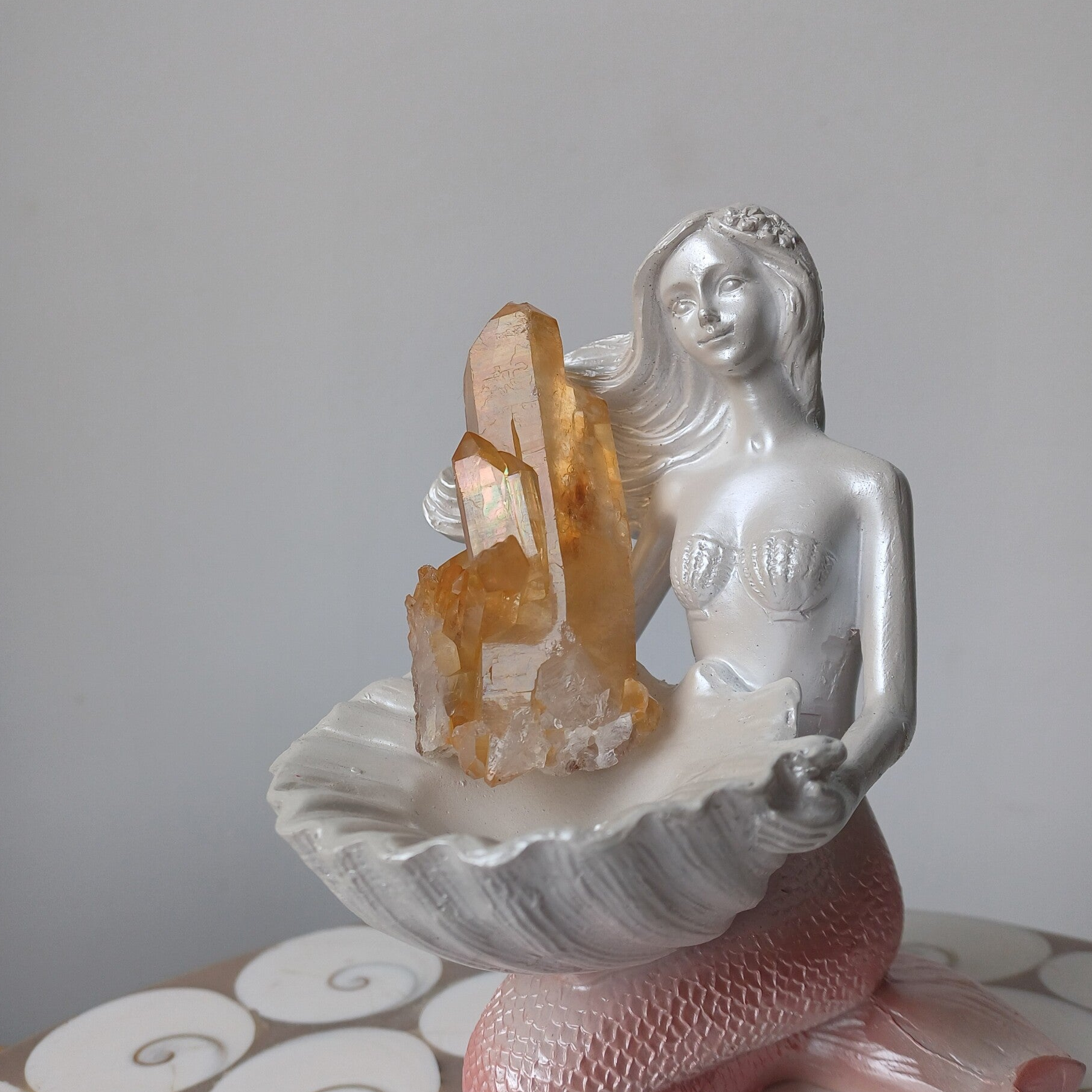 Tangerine kwarts cluster