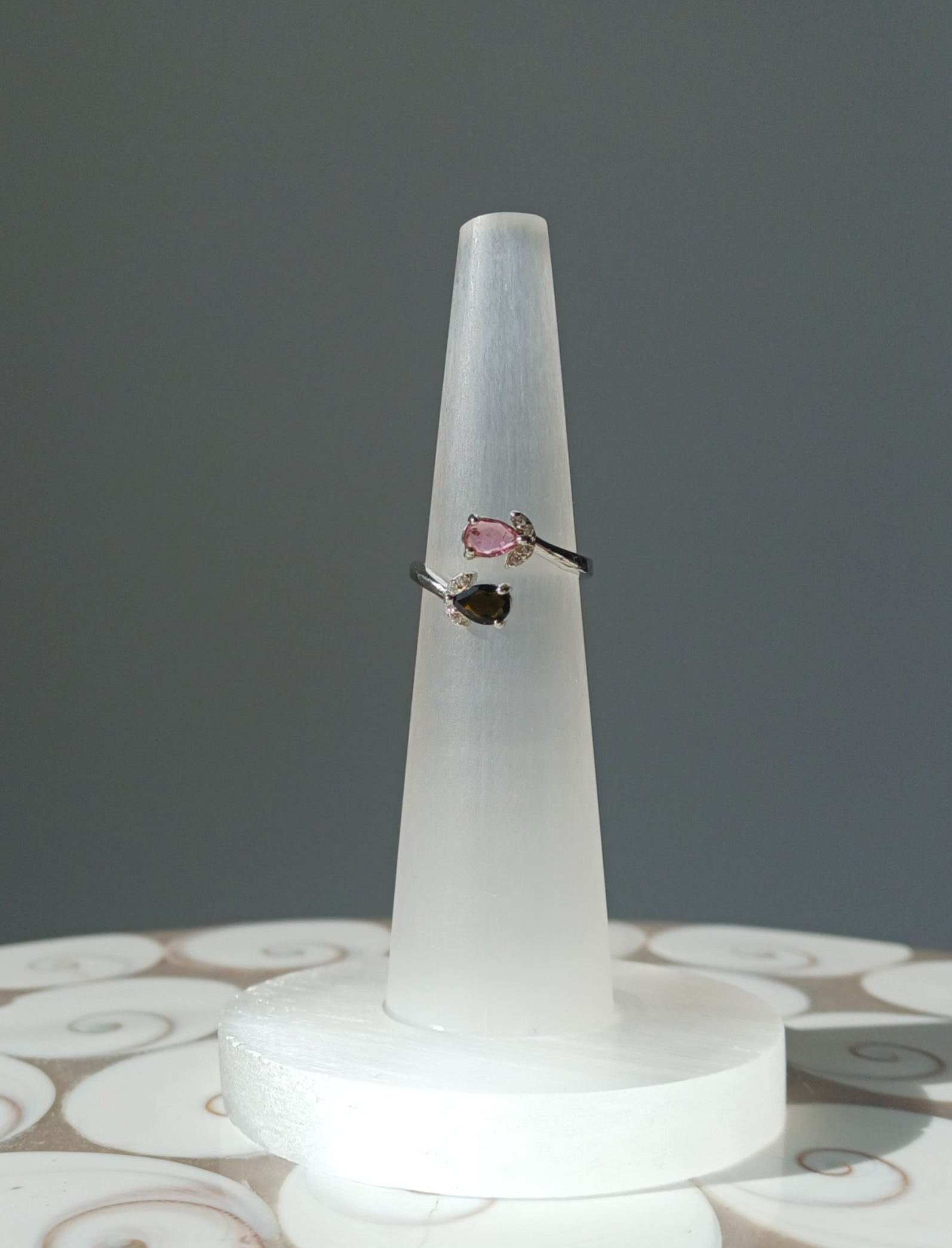 Roze en groene toermalijn ring (s925)