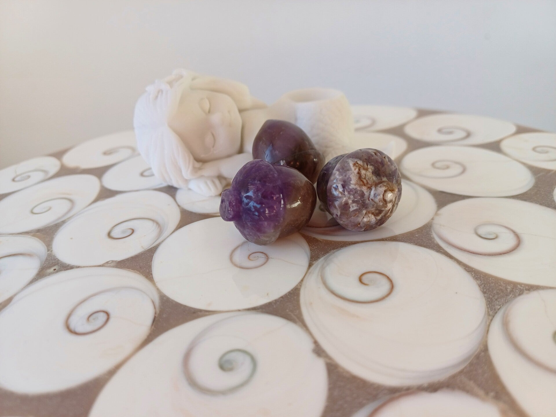 Chevron amethist carving (eikel)