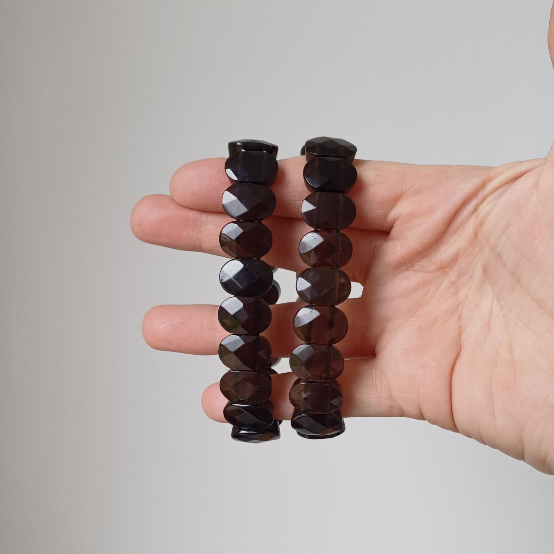 Rookkwarts gefacetteerde bangle 14 mm