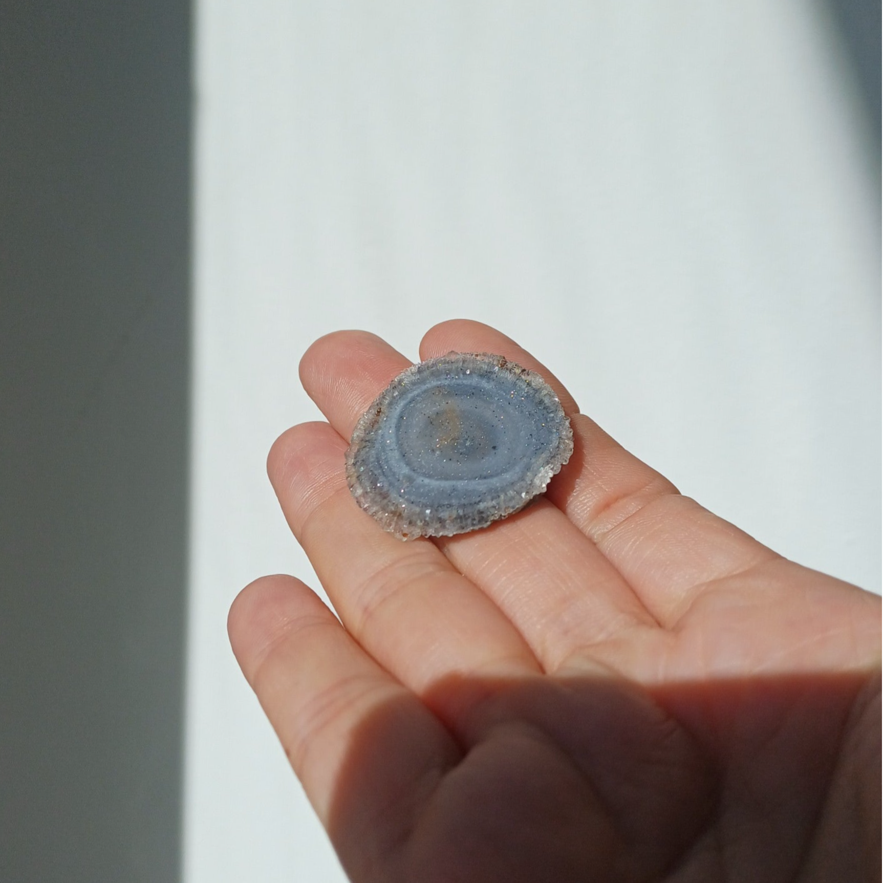 Chalcedoon roos of Amoriet