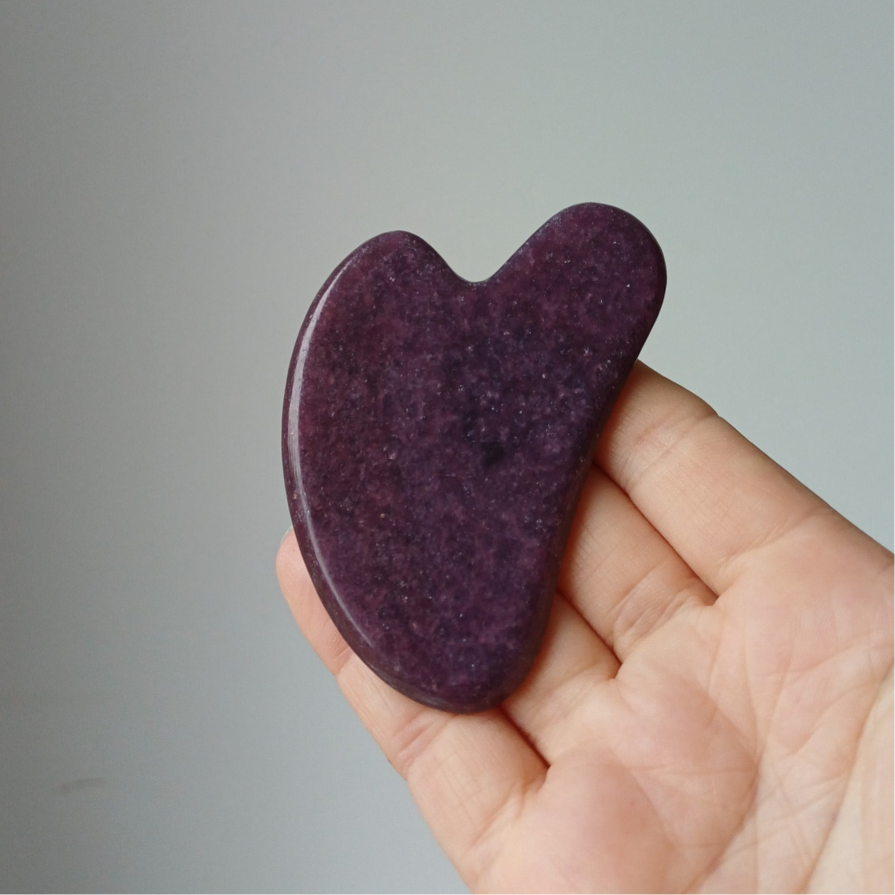 Lepidoliet gua sha