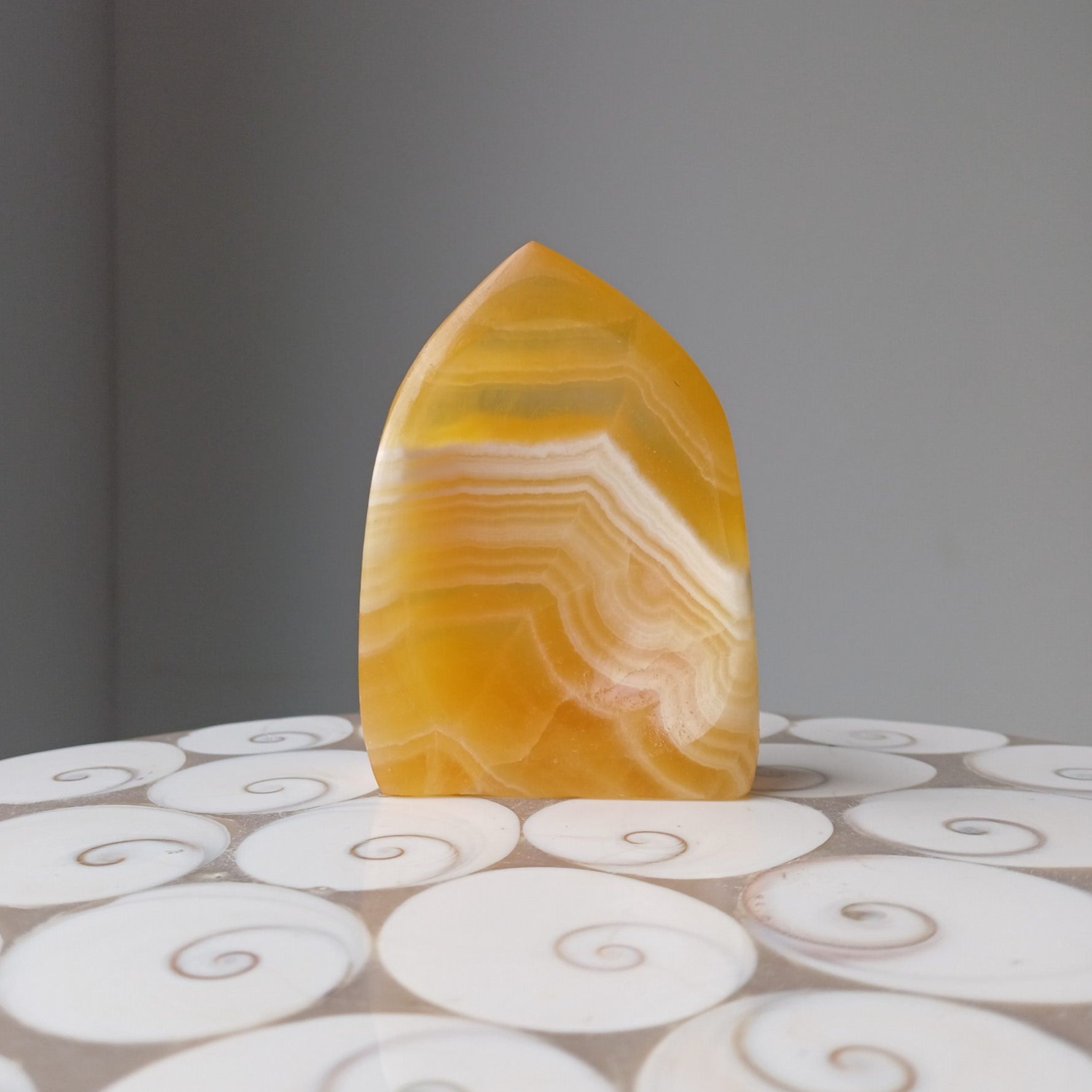 Calciet sculptuur / schaaltje