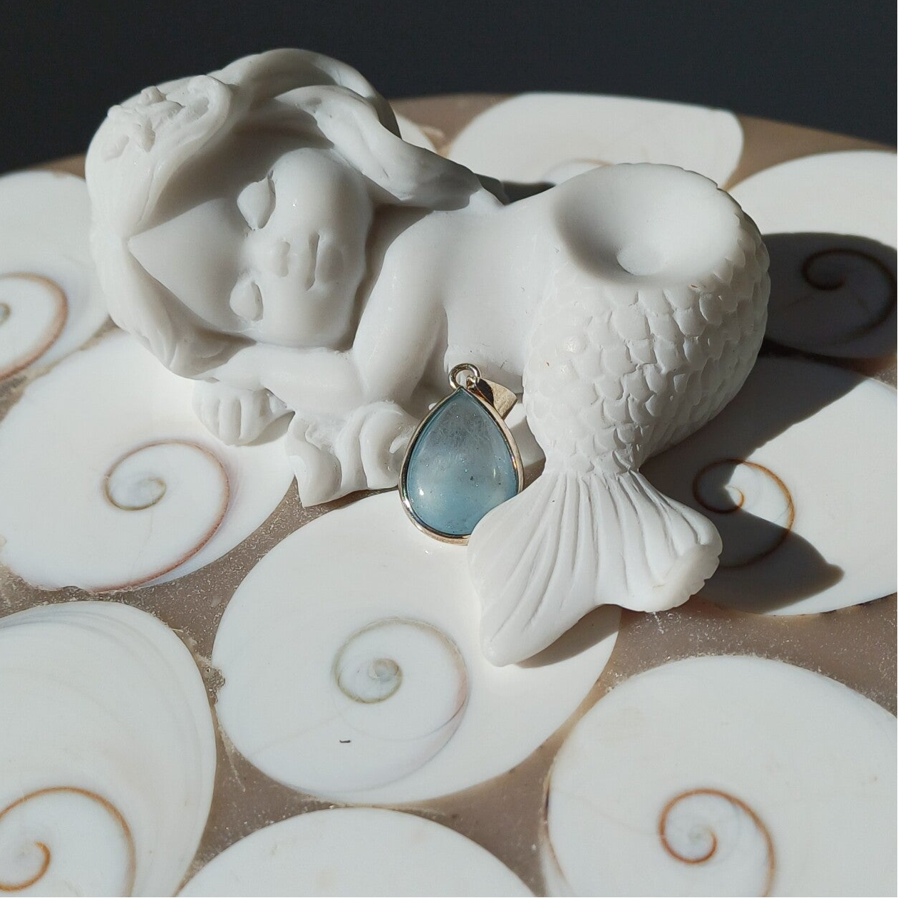 Druppelvormige zilveren aquamarijn hanger (s925)