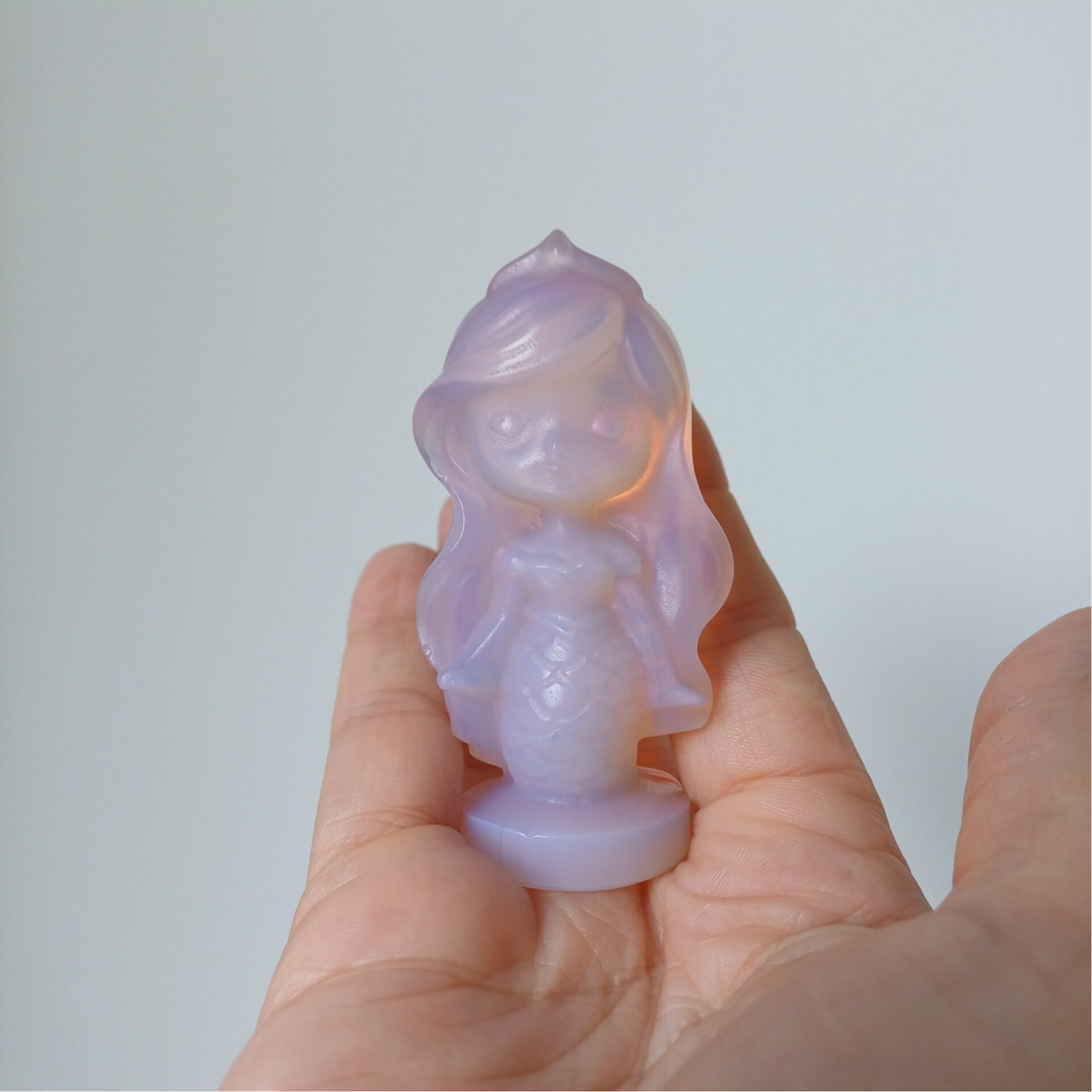 Opaliet carving (zeemeermin)