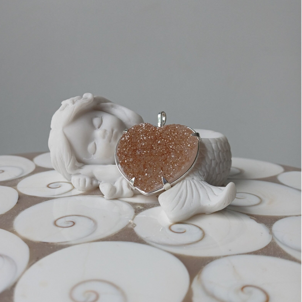 Amethist druzy hart hanger