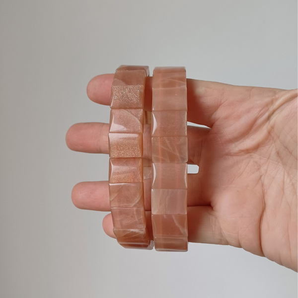 Perzik maansteen bangle 14.5 mm