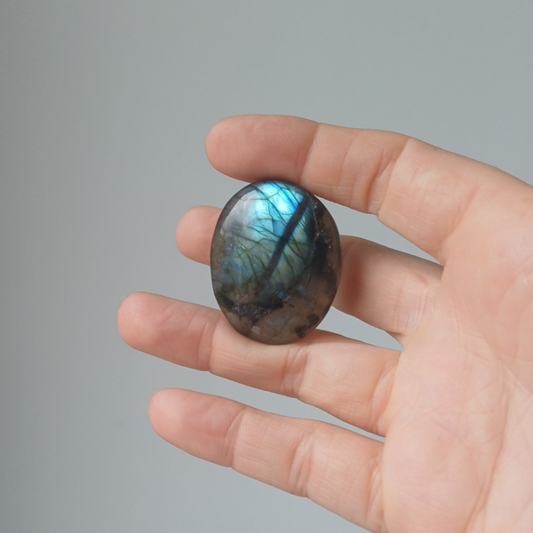 Labradoriet handsteen