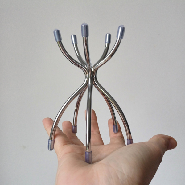 Zilverkleurige bollenhouder
