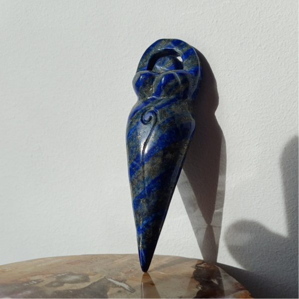 Lapis lazuli carving (yoga goddess)